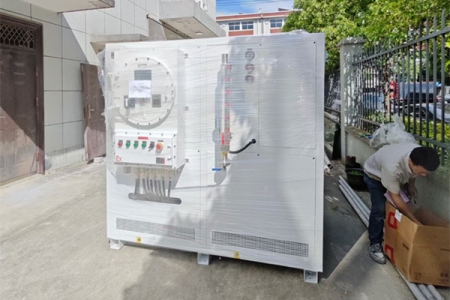 防爆高低溫一體機(jī)的結(jié)構(gòu)特點(diǎn)、使用環(huán)境、安裝與調(diào)試